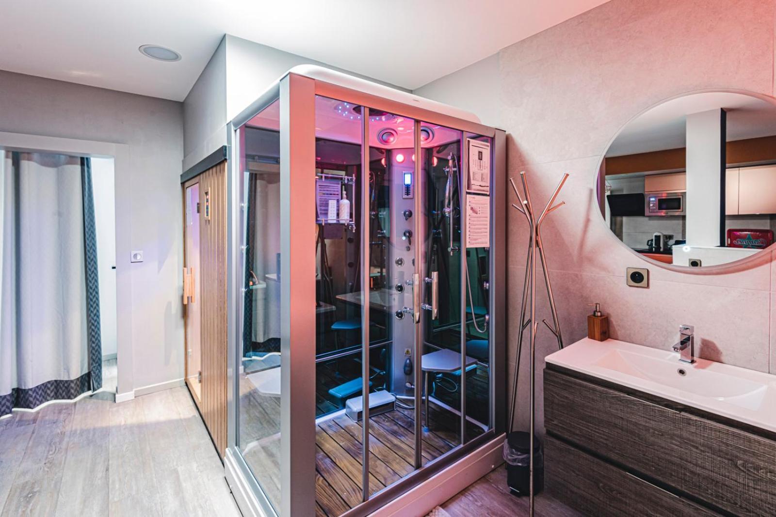 Mv Suite & Spa Reims Room photo