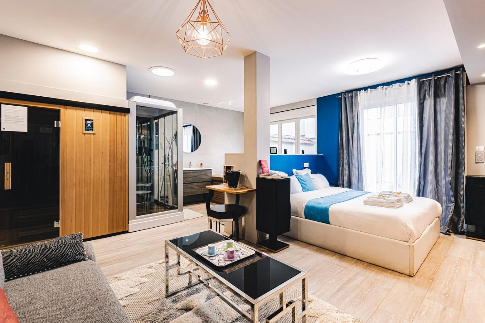 Mv Suite & Spa Reims Room photo
